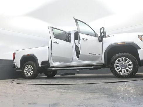 Used 2023 GMC Sierra 2500 Denali AWD/4WD image 31
