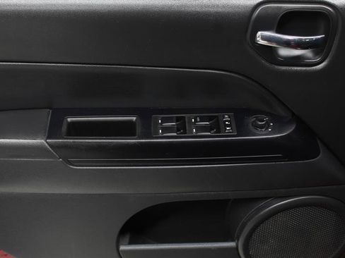 Used 2015 Jeep Patriot Sport w/ Power Value Group FWD image 15