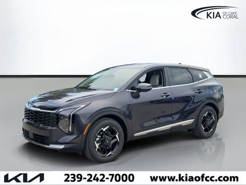 New 2026 Kia Sportage EX FWD image 3