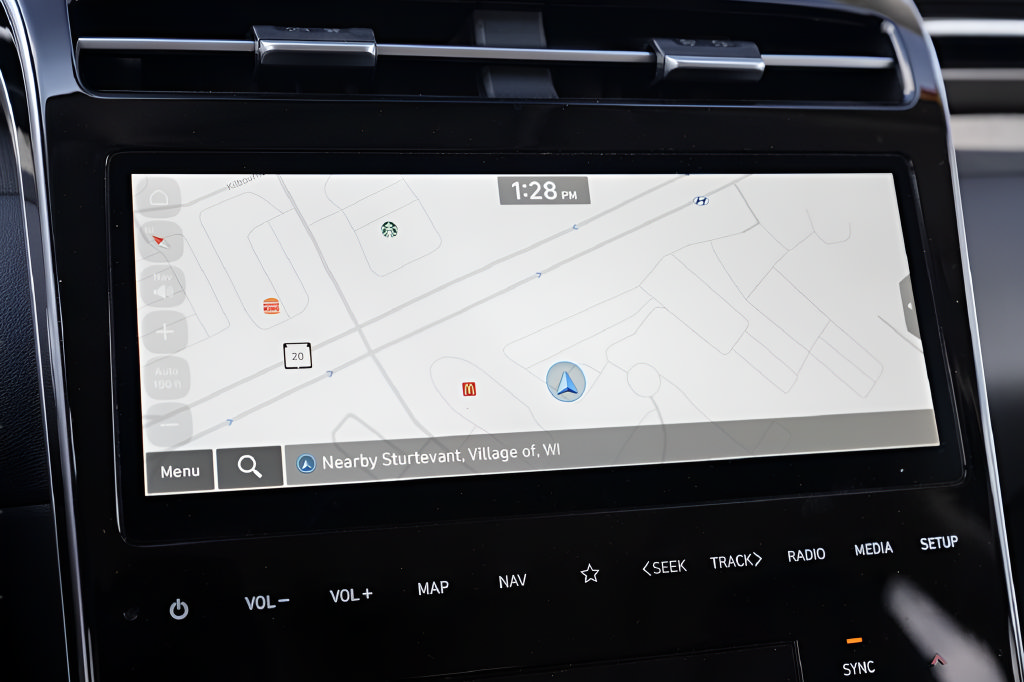 Certified 2024 Hyundai Tucson Limited AWD/4WD image 40