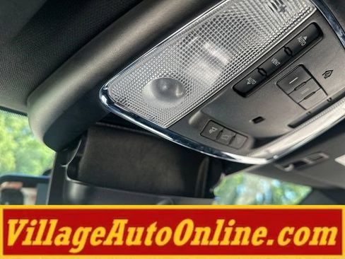 Used 2015 Jeep Grand Cherokee Overland w/ Advanced Technology Group AWD/4WD image 20