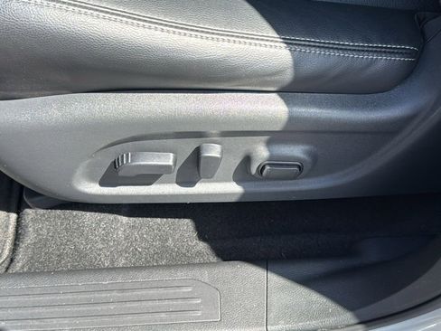 Used 2024 Nissan Murano SL image 29