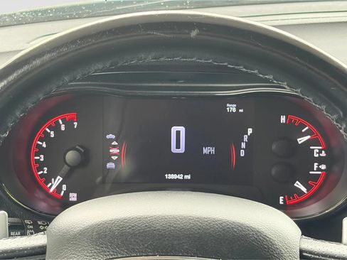 Used 2019 Dodge Durango GT AWD/4WD image 34