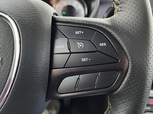 Used 2023 Dodge Challenger R/T Scat Pack RWD image 17