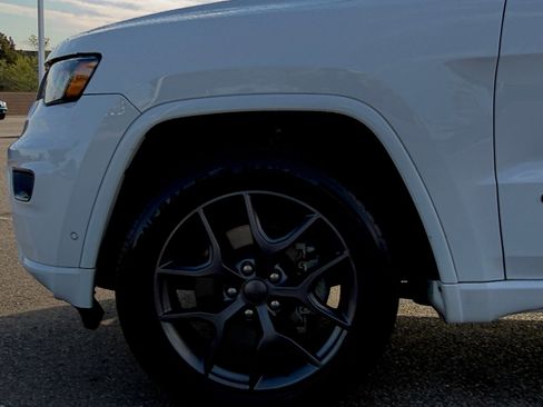 Used 2021 Jeep Grand Cherokee Limited w/ Quick Order Package 28K 80th AWD/4WD image 10