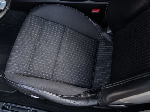 Certified 2018 Porsche 911 Carrera T RWD image 27
