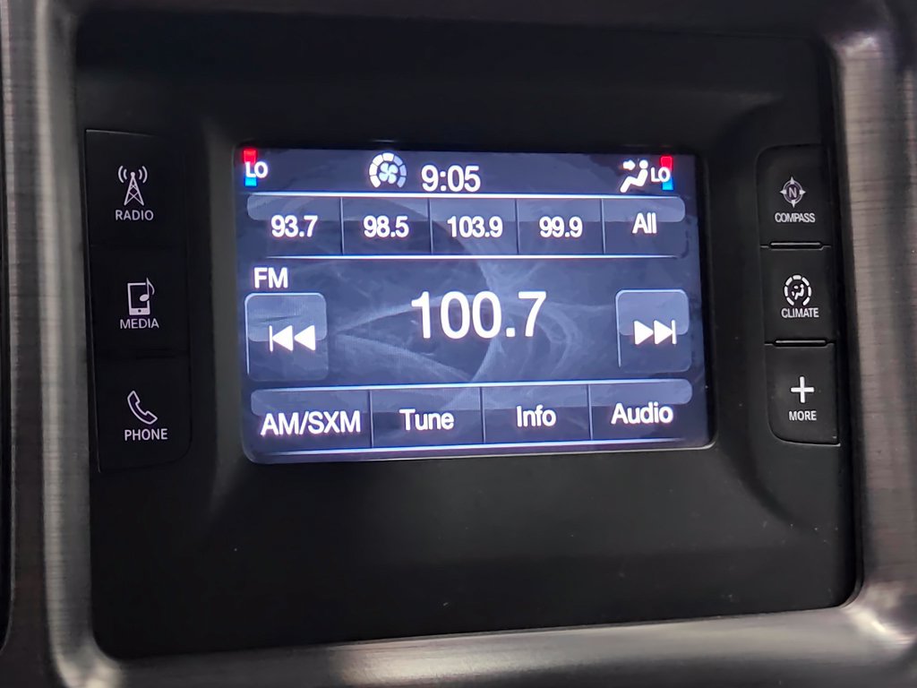 Used 2015 Dodge Challenger SXT w/ Super Sport Group (SS/T) RWD image 6