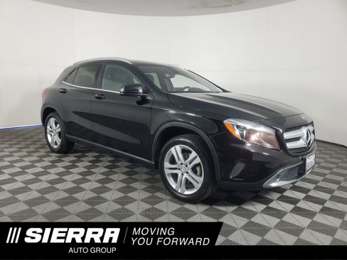 Used 2016 Mercedes-Benz GLA 250 image 1