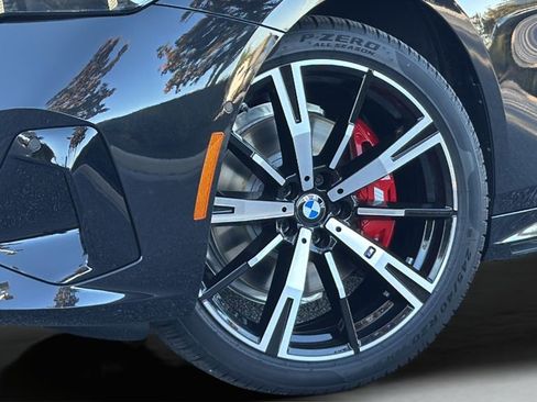 Used 2026 BMW 530i xDrive w/ M Sport Package image 13