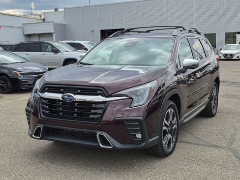 Used 2023 Subaru Ascent Touring AWD/4WD image 10