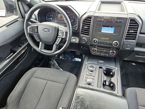 Used 2018 Ford Expedition Max XL AWD/4WD image 10
