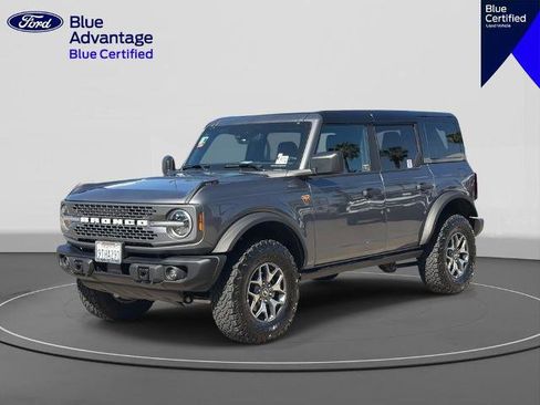 Certified 2025 Ford Bronco Badlands image 1