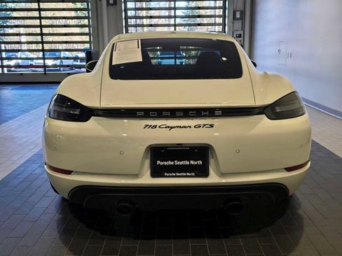 Used 2024 Porsche 718 Cayman GT4 image 2