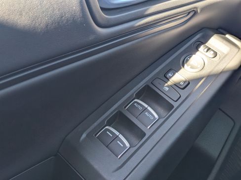 Used 2023 Honda Accord EX image 26