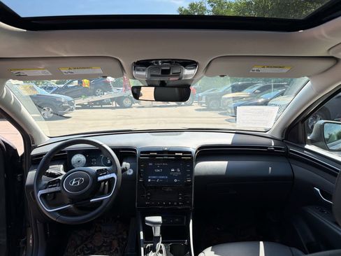 Used 2023 Hyundai Tucson SEL w/ Convenience Package AWD/4WD image 7