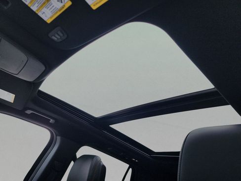 New 2026 Ford Expedition Tremor image 25