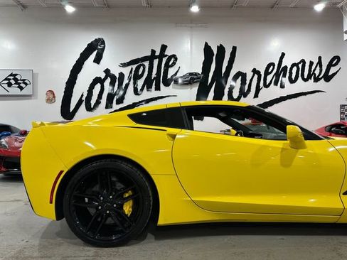 Used 2016 Chevrolet Corvette Stingray Coupe w/ 3LT Preferred Equipment Group image 4