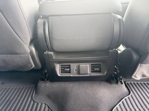 Certified 2023 Chevrolet Silverado 1500 LT AWD/4WD image 19