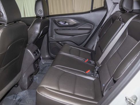 Used 2022 GMC Terrain SLT w/ Tech Package AWD/4WD image 12