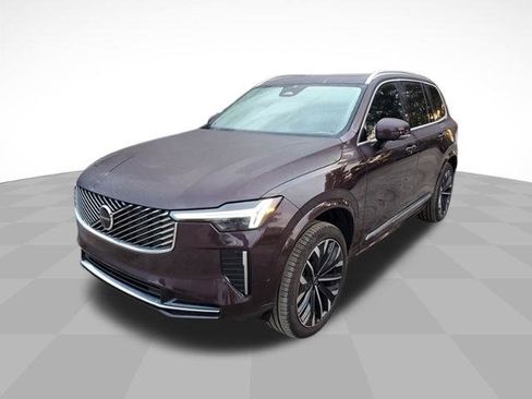 Used 2025 Volvo XC90 B6 Ultra w/ Protection Package Premier image 32