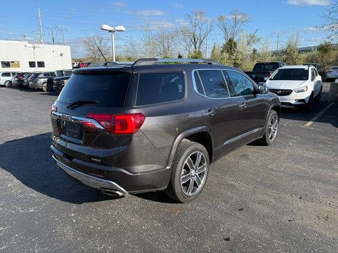 Used 2017 GMC Acadia Denali AWD/4WD image 3