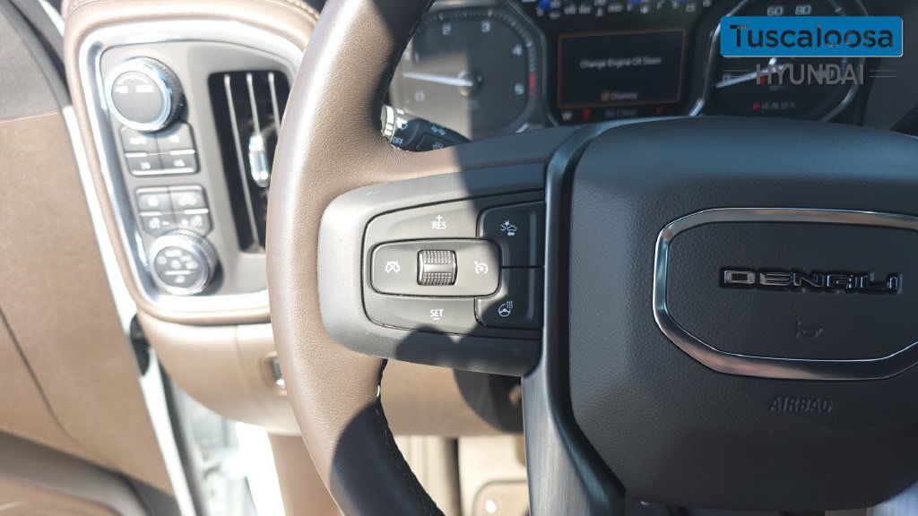 Used 2023 GMC Sierra 2500 Denali w/ Denali Ultimate Package AWD/4WD image 18