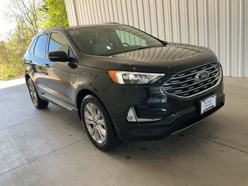 Used 2023 Ford Edge Titanium AWD/4WD image 26