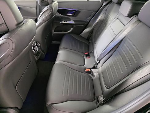 New 2026 Mercedes-Benz GLC 300 image 11