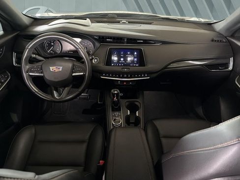 Used 2023 Cadillac XT4 Sport w/ Technology Package FWD image 13