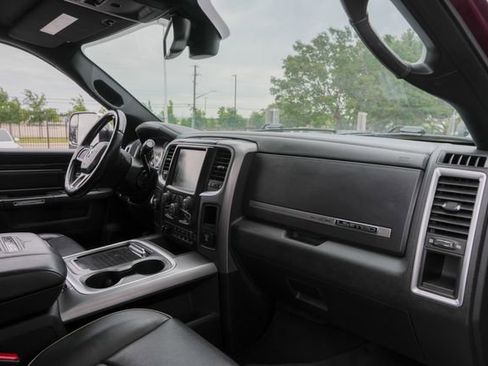 Used 2017 RAM 3500 Laramie Longhorn AWD/4WD image 34