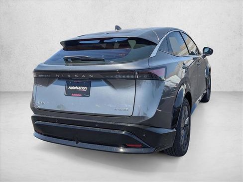 Used 2023 Nissan Ariya FWD image 5