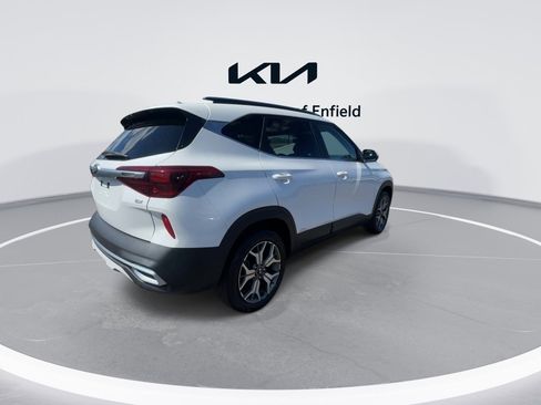 Certified 2021 Kia Seltos EX AWD/4WD image 8