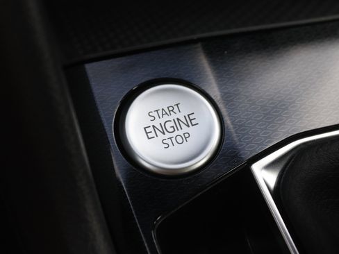 New 2025 Volkswagen Taos S image 19