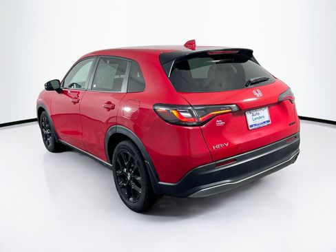 Used 2023 Honda HR-V Sport image 7
