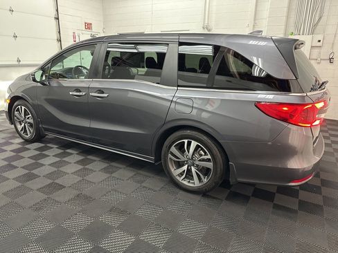 Used 2024 Honda Odyssey Touring image 6