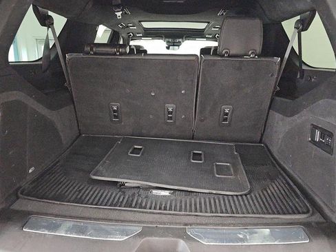 Used 2022 Cadillac Escalade ESV Sport Platinum w/ LPO, ONYX Package image 14