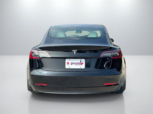 Used 2023 Tesla Model 3 Standard Range image 6