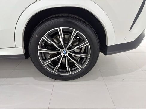 Certified 2024 BMW X6 xDrive40i w/ Parking Assistance Package AWD/4WD image 47