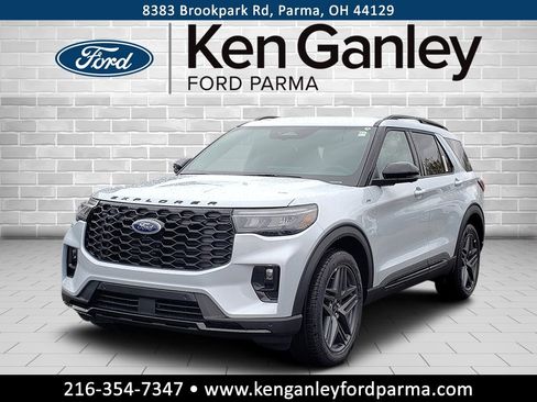 New 2026 Ford Explorer ST-Line w/ ST-Line Street Pack image 1