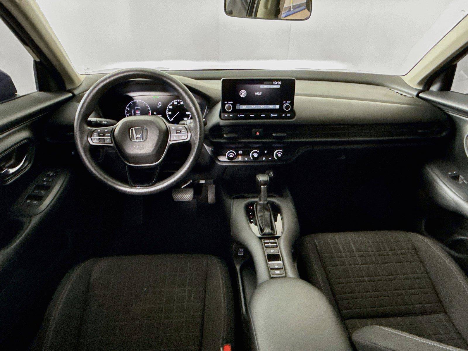 Used 2023 Honda HR-V LX image 29