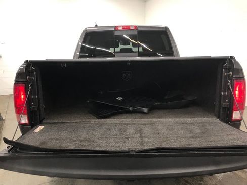 Used 2015 RAM 1500 Big Horn image 32