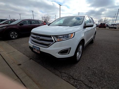 Used 2017 Ford Edge SEL w/ Equipment Group 201A image 2