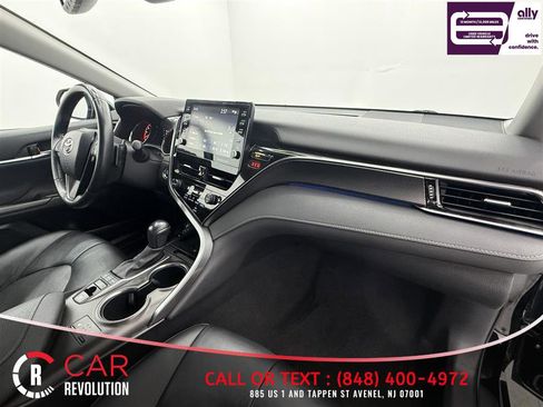 Used 2023 Toyota Camry XSE image 50