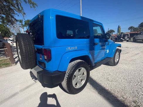 Used 2011 Jeep Wrangler Sahara AWD/4WD image 6