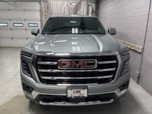 New 2026 GMC Yukon Elevation image 6