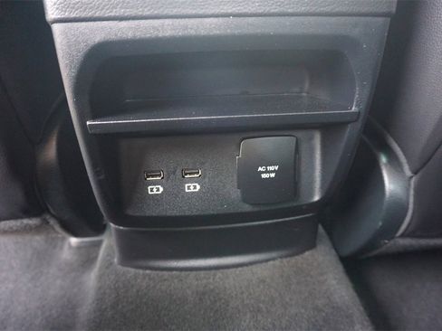 Used 2024 Nissan Pathfinder SL image 62