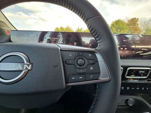 New 2026 Nissan Sentra SV w/ SV Convenience Package FWD image 12