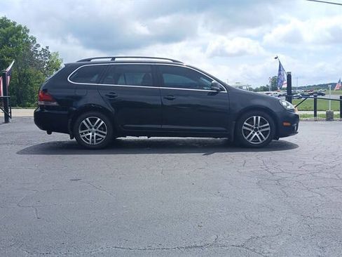 Used 2012 Volkswagen Jetta TDI FWD image 1