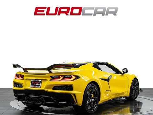 Used 2026 Chevrolet Corvette Z06 RWD image 6