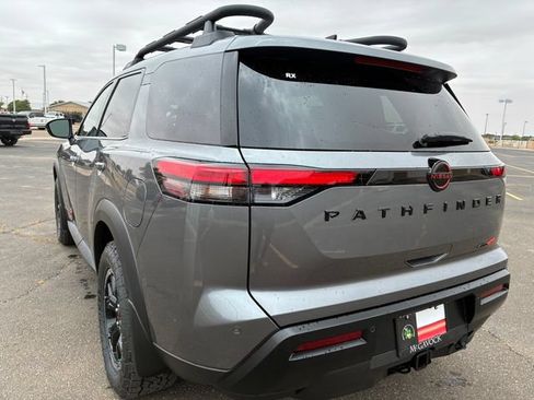 New 2026 Nissan Pathfinder Rock Creek w/ Rock Creek Premium Package AWD/4WD image 4